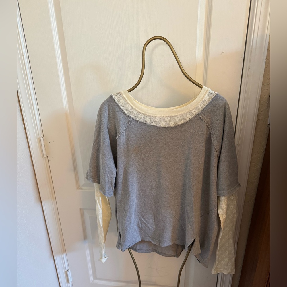 We The Free Cream and Gray Knit Top